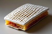 蜂窝夹层结构，轻量化与高强度的完美结合